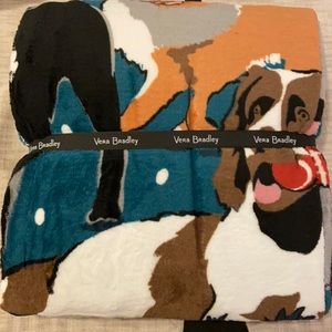 Vera Bradley Holiday Dogs Green Throw Blanket